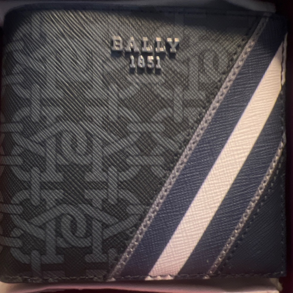 Bally Wallet - Picture 2 of 3